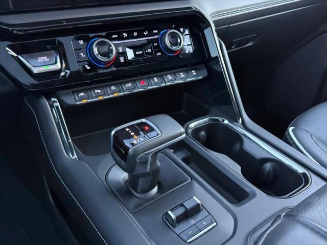 2023 GMC Sierra 1500 4WD Crew Cab Short Box AT4X