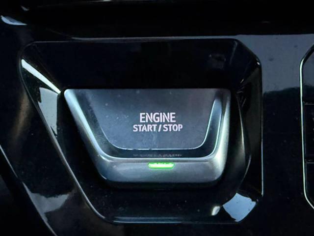2023 GMC Sierra 1500 4WD Crew Cab Short Box AT4X