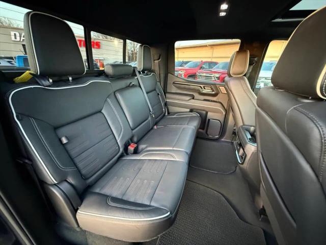 2023 GMC Sierra 1500 4WD Crew Cab Short Box AT4X