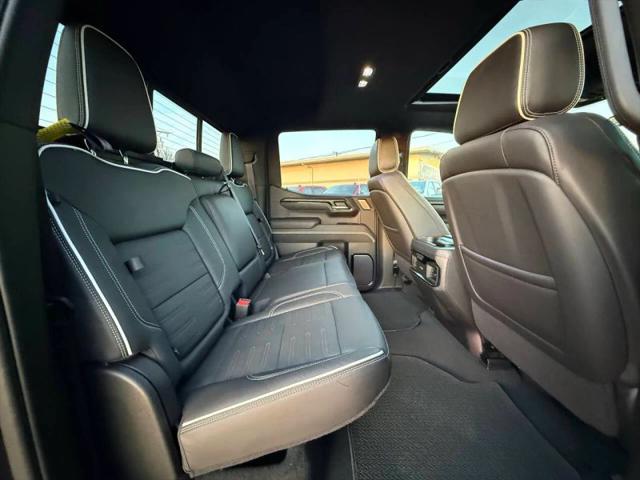 2023 GMC Sierra 1500 4WD Crew Cab Short Box AT4X