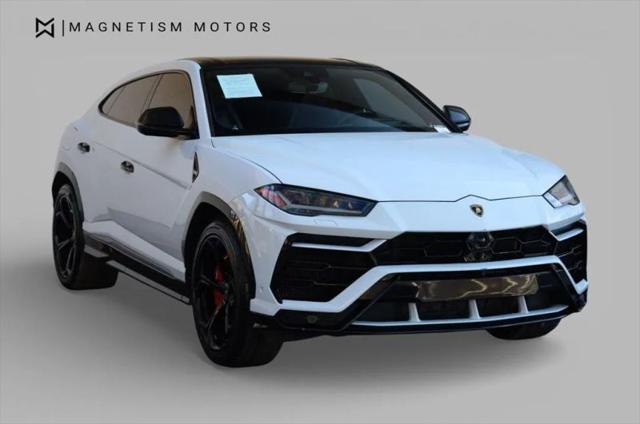 2019 Lamborghini Urus Base