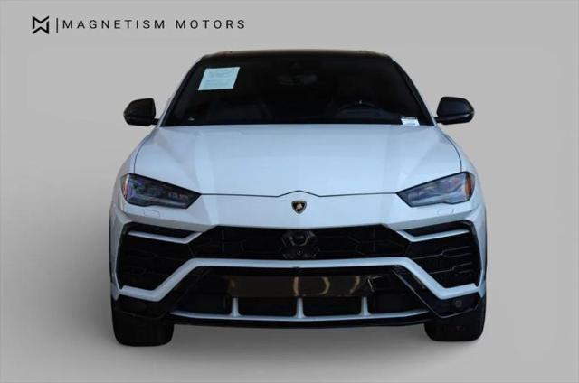 2019 Lamborghini Urus Base