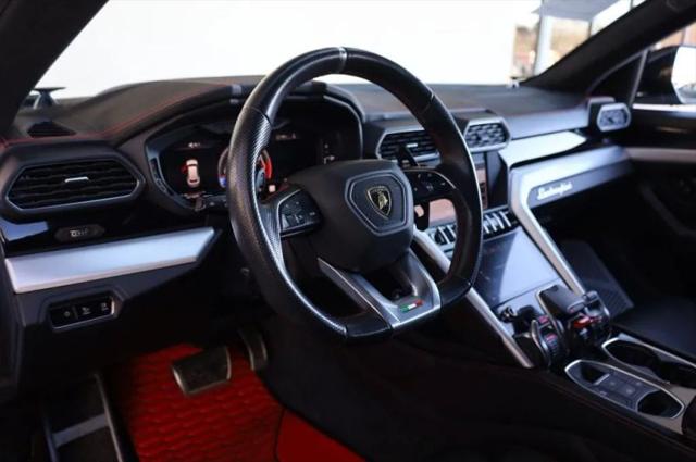 2019 Lamborghini Urus Base