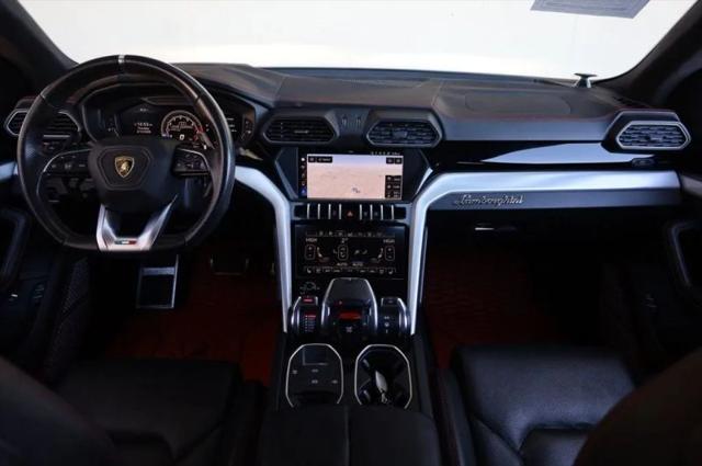 2019 Lamborghini Urus Base