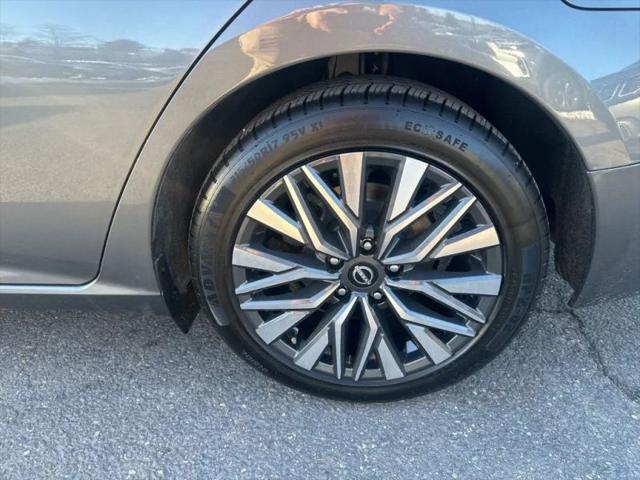 2024 Nissan Altima SV FWD
