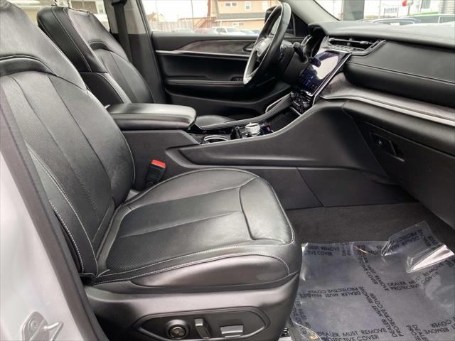 2022 Jeep Grand Cherokee L Limited 4x4