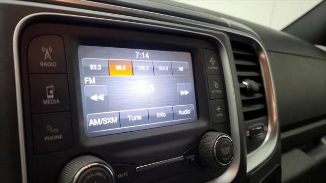 2024 Ram 1500 Classic Warlock Crew Cab 4x4 5'7" Box