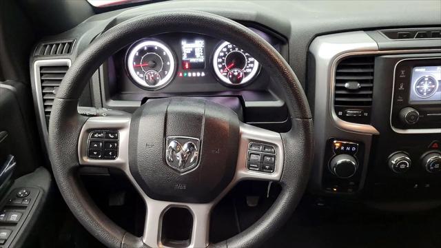 2024 Ram 1500 Classic Warlock Crew Cab 4x4 5'7" Box