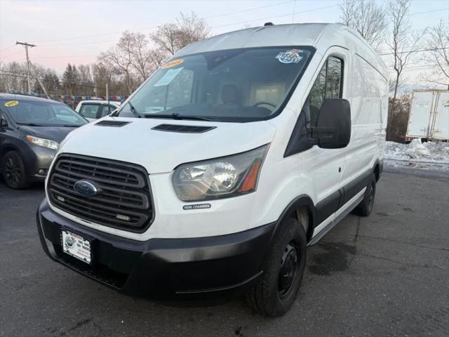 2015 Ford Transit Medium Roof w/Sliding Side Door w/RWB