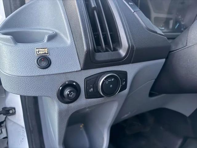 2015 Ford Transit Medium Roof w/Sliding Side Door w/RWB