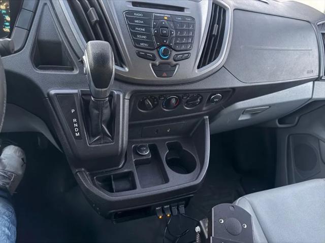 2015 Ford Transit Medium Roof w/Sliding Side Door w/RWB