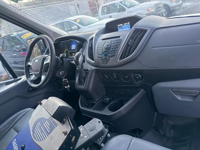 2015 Ford Transit Medium Roof w/Sliding Side Door w/RWB