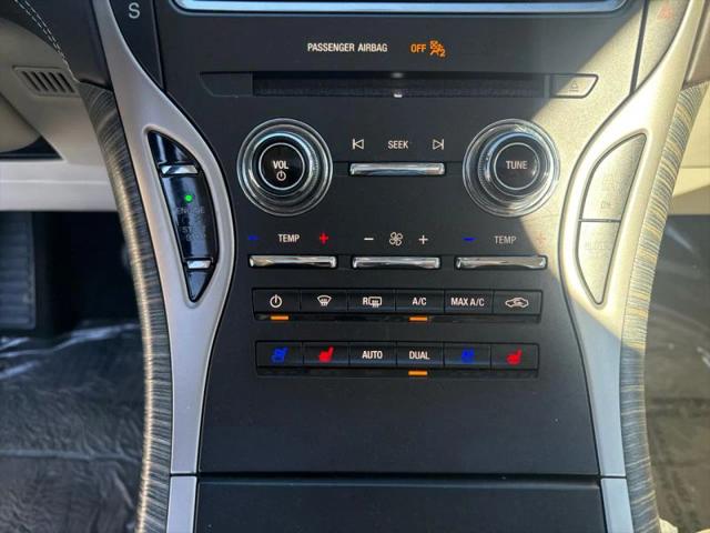 2020 Lincoln Nautilus Black Label