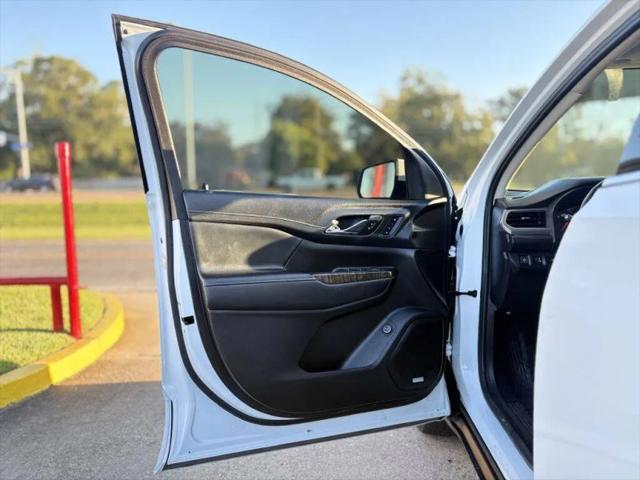 2022 GMC Acadia FWD Denali