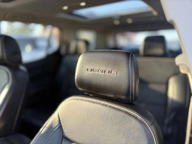 2022 GMC Acadia FWD Denali