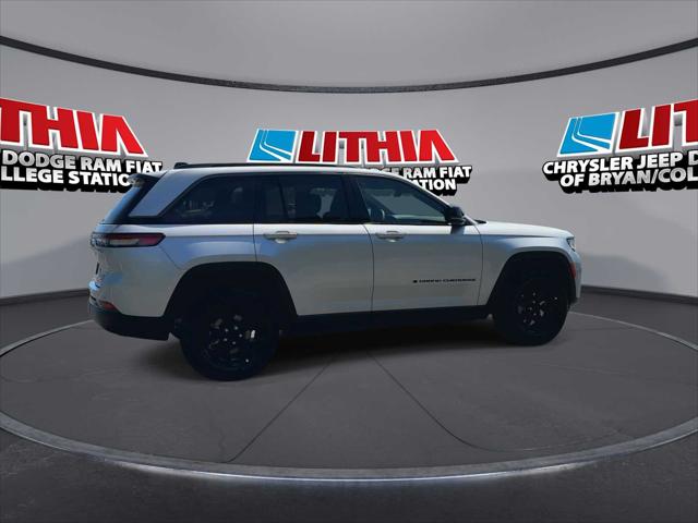 2026 Jeep Grand Cherokee Altitude 4x4