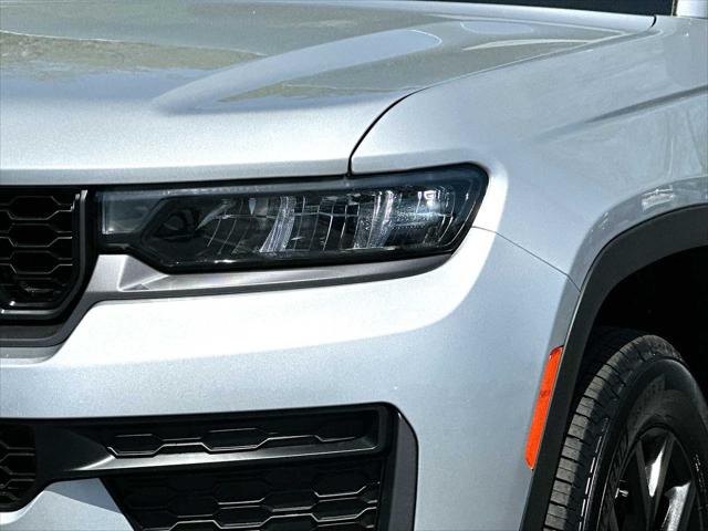2026 Jeep Grand Cherokee Altitude 4x4