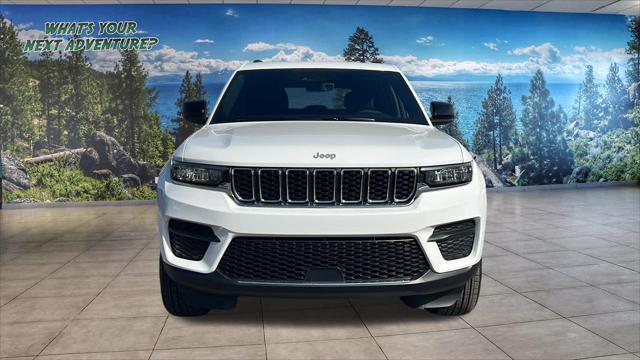 2026 Jeep Grand Cherokee Altitude 4x4