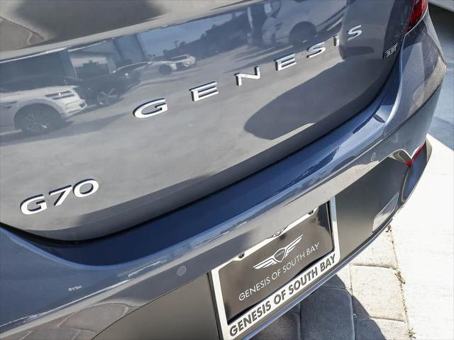 2026 Genesis G70 3.3T Prestige Graphite