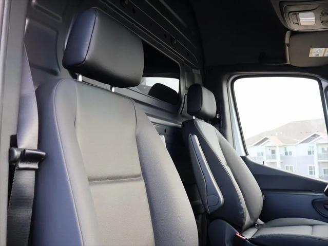 2026 Mercedes-Benz Sprinter 2500 Standard Roof 4-Cyl Diesel