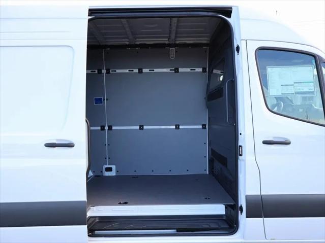 2026 Mercedes-Benz Sprinter 2500 Standard Roof 4-Cyl Diesel