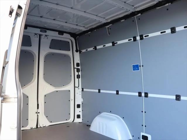 2026 Mercedes-Benz Sprinter 2500 Standard Roof 4-Cyl Diesel