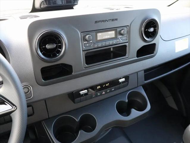 2026 Mercedes-Benz Sprinter 2500 Standard Roof 4-Cyl Diesel