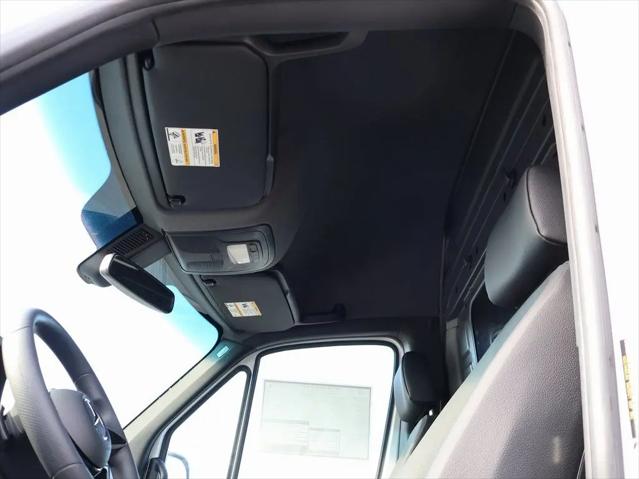 2026 Mercedes-Benz Sprinter 2500 Standard Roof 4-Cyl Diesel