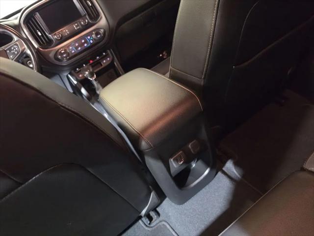 2022 GMC Canyon AT4 w/Cloth