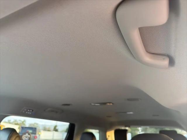 2025 Kia Carnival MPV LXS