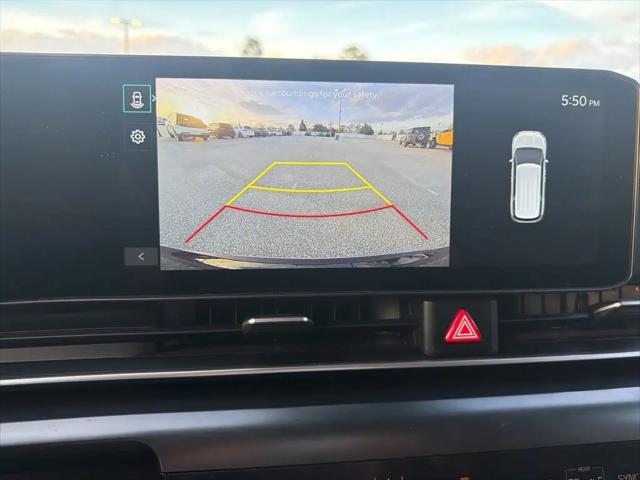 2025 Kia Carnival MPV LXS