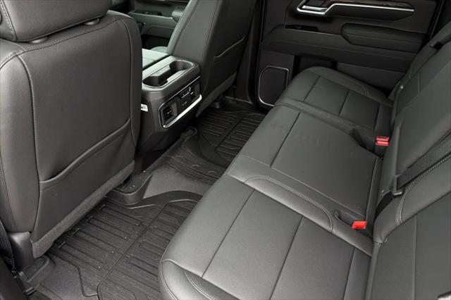 2026 GMC Sierra 2500HD Crew Cab, Standard Bed, SLT, 4WD