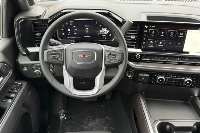2026 GMC Sierra 2500HD Crew Cab, Standard Bed, SLT, 4WD