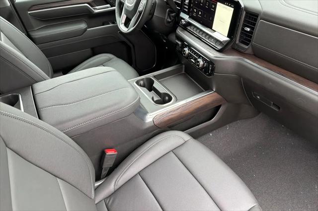 2026 GMC Sierra 2500HD Crew Cab, Standard Bed, SLT, 4WD