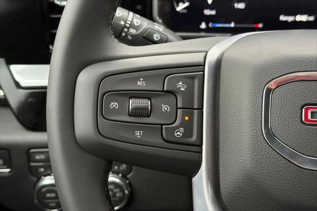 2026 GMC Sierra 2500HD Crew Cab, Standard Bed, SLT, 4WD