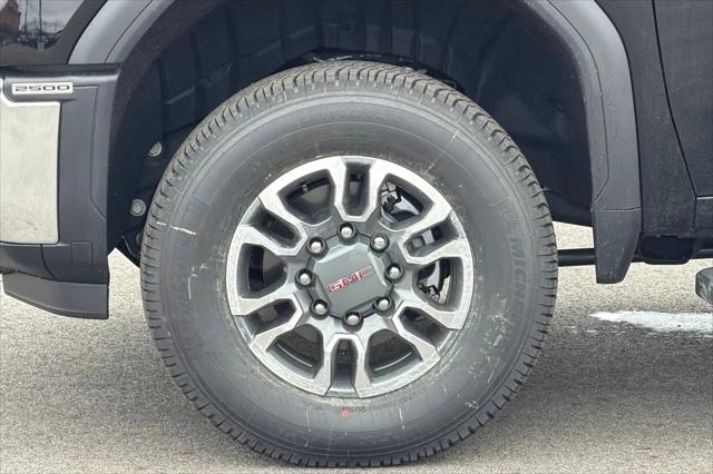 2026 GMC Sierra 2500HD Crew Cab, Standard Bed, SLT, 4WD