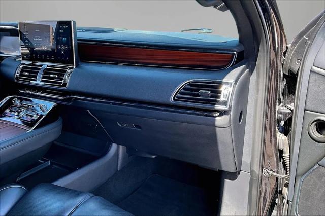2024 Lincoln Navigator Premiere