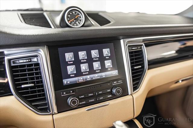 2017 Porsche Macan Macan