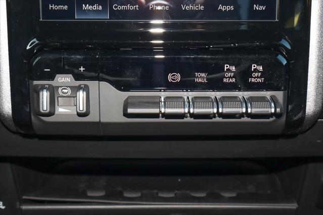 2026 Ram 3500 Tradesman Crew Cab 4x4 8 Box