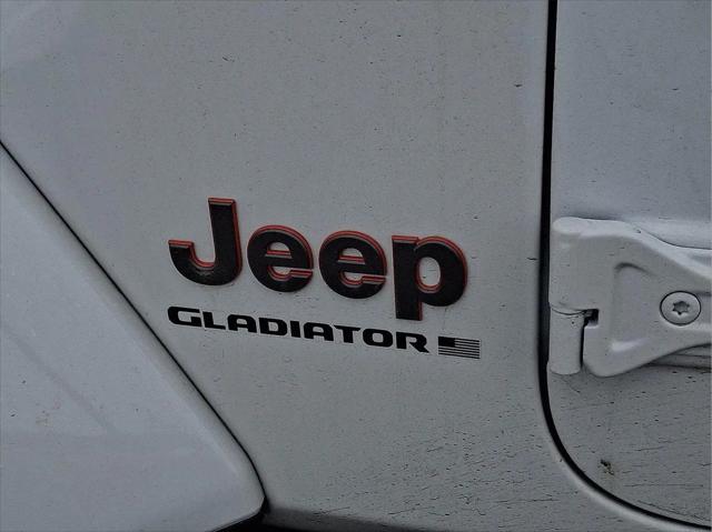 2026 Jeep Gladiator Sport