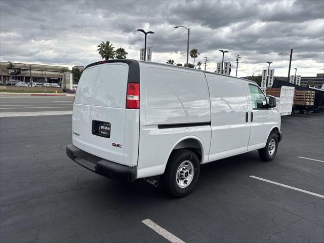 2025 GMC Savana Cargo RWD 2500 Regular Wheelbase Work Van