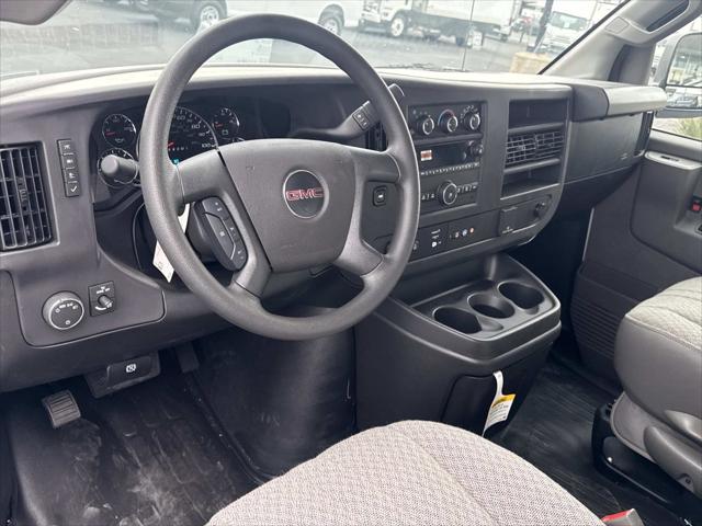 2025 GMC Savana Cargo RWD 2500 Regular Wheelbase Work Van