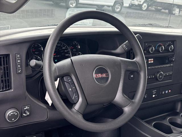 2025 GMC Savana Cargo RWD 2500 Regular Wheelbase Work Van
