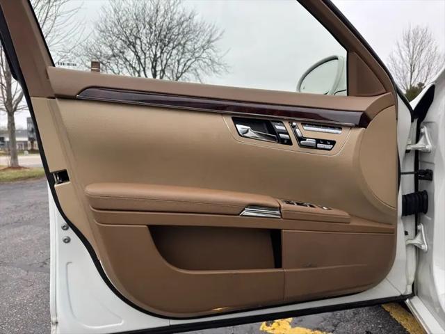 2009 Mercedes-Benz S 550 4MATIC
