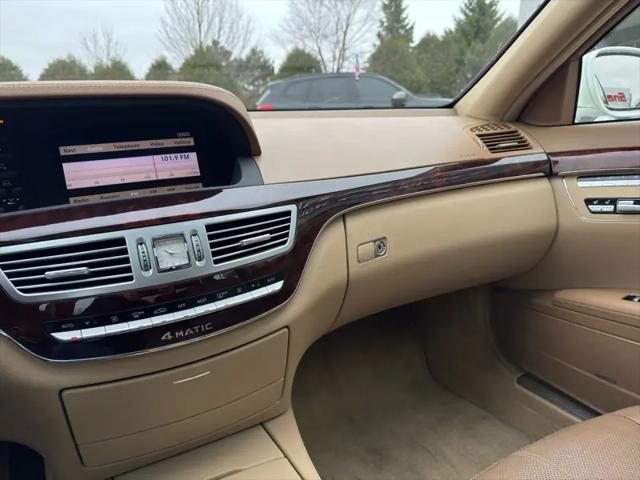 2009 Mercedes-Benz S 550 4MATIC