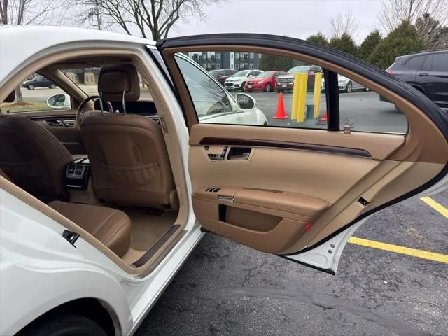 2009 Mercedes-Benz S 550 4MATIC