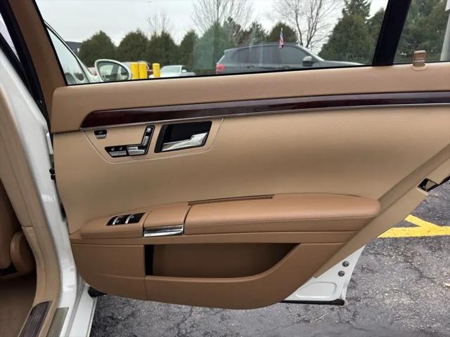 2009 Mercedes-Benz S 550 4MATIC