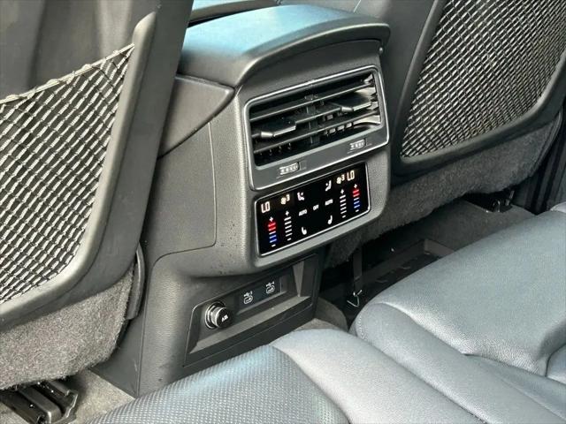2021 Audi Q7 Premium Plus 55 TFSI quattro Tiptronic