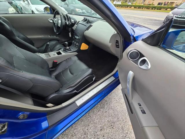 2004 Nissan 350Z Touring