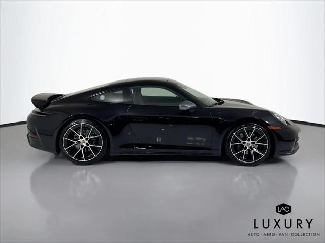 2025 Porsche 911 Carrera T